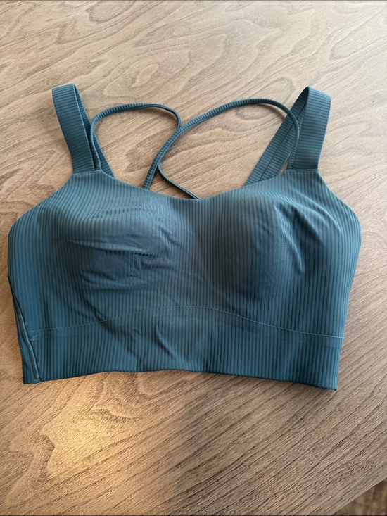 lululemon athletica Other - Like a cloud bra - size 6 d/dd